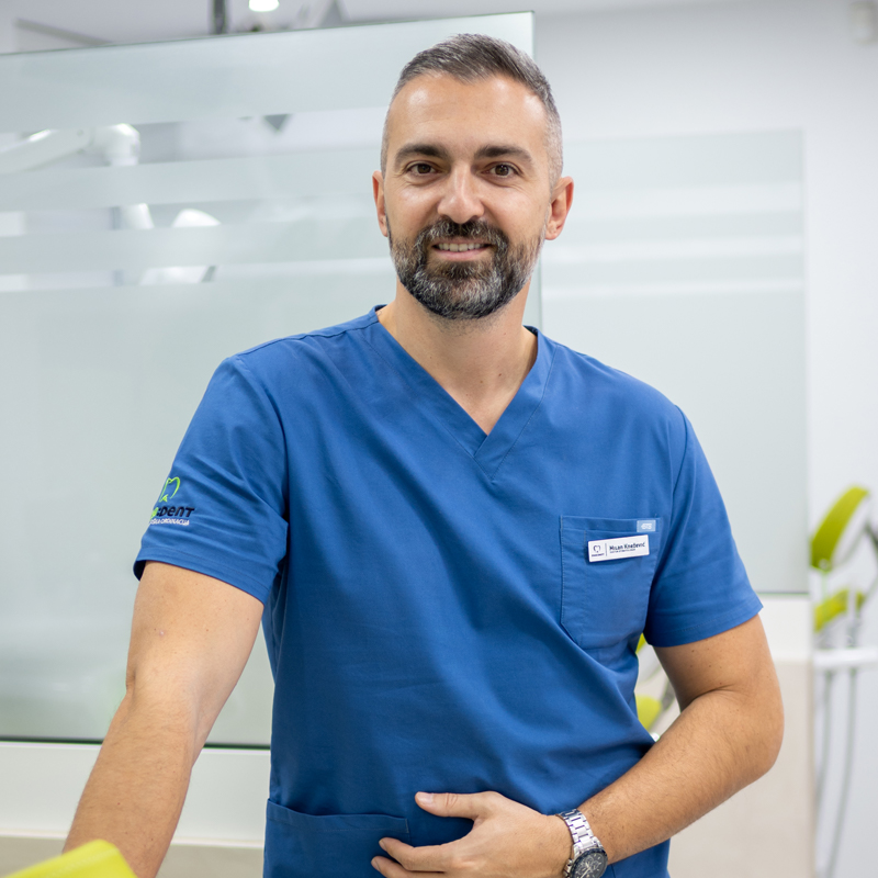 Dr Milan Knežević